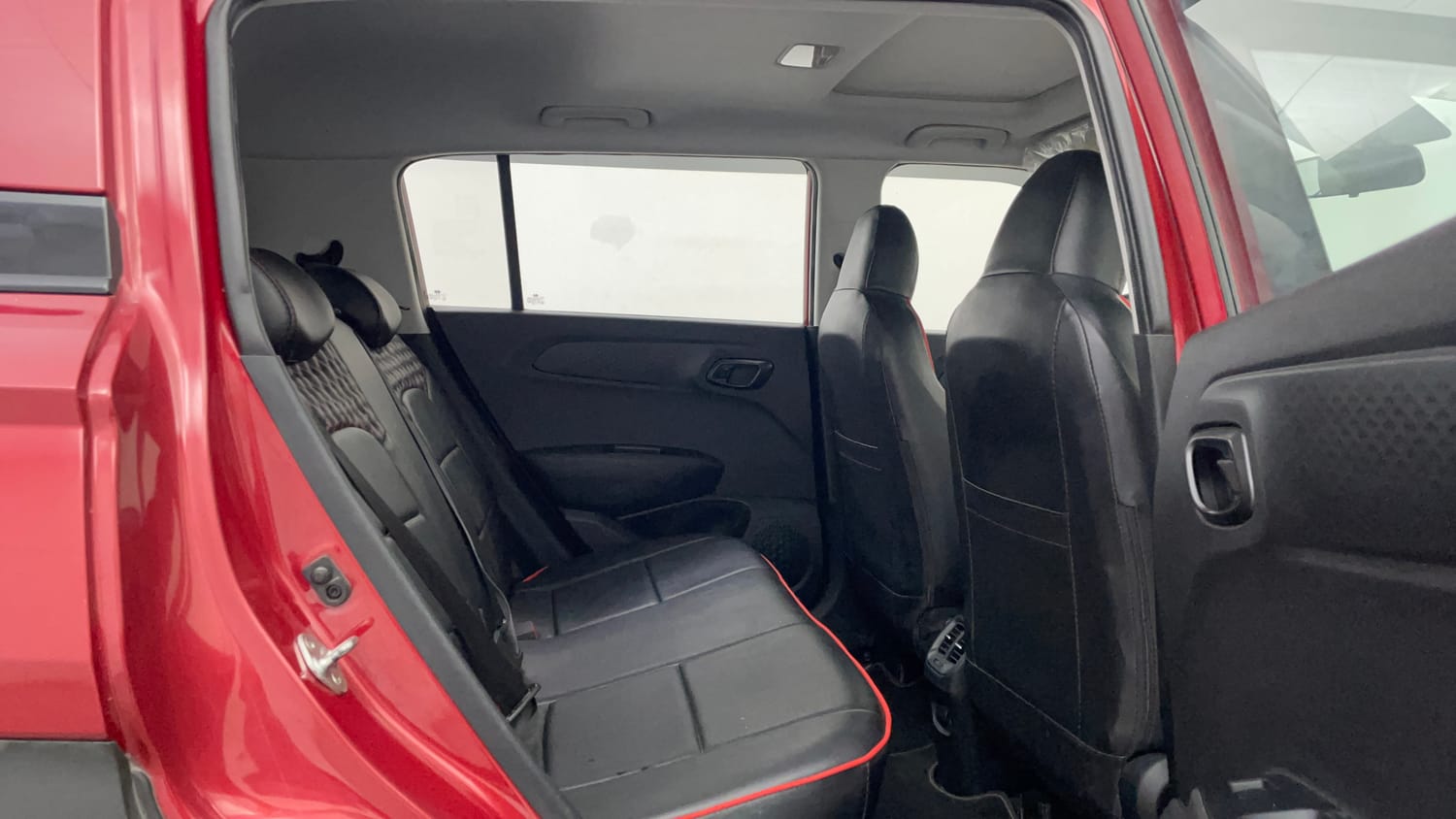 Used 2024 Hyundai Exter SX (O) 1.2 AMT Petrol Automatic interior RIGHT SIDE REAR DOOR CABIN VIEW