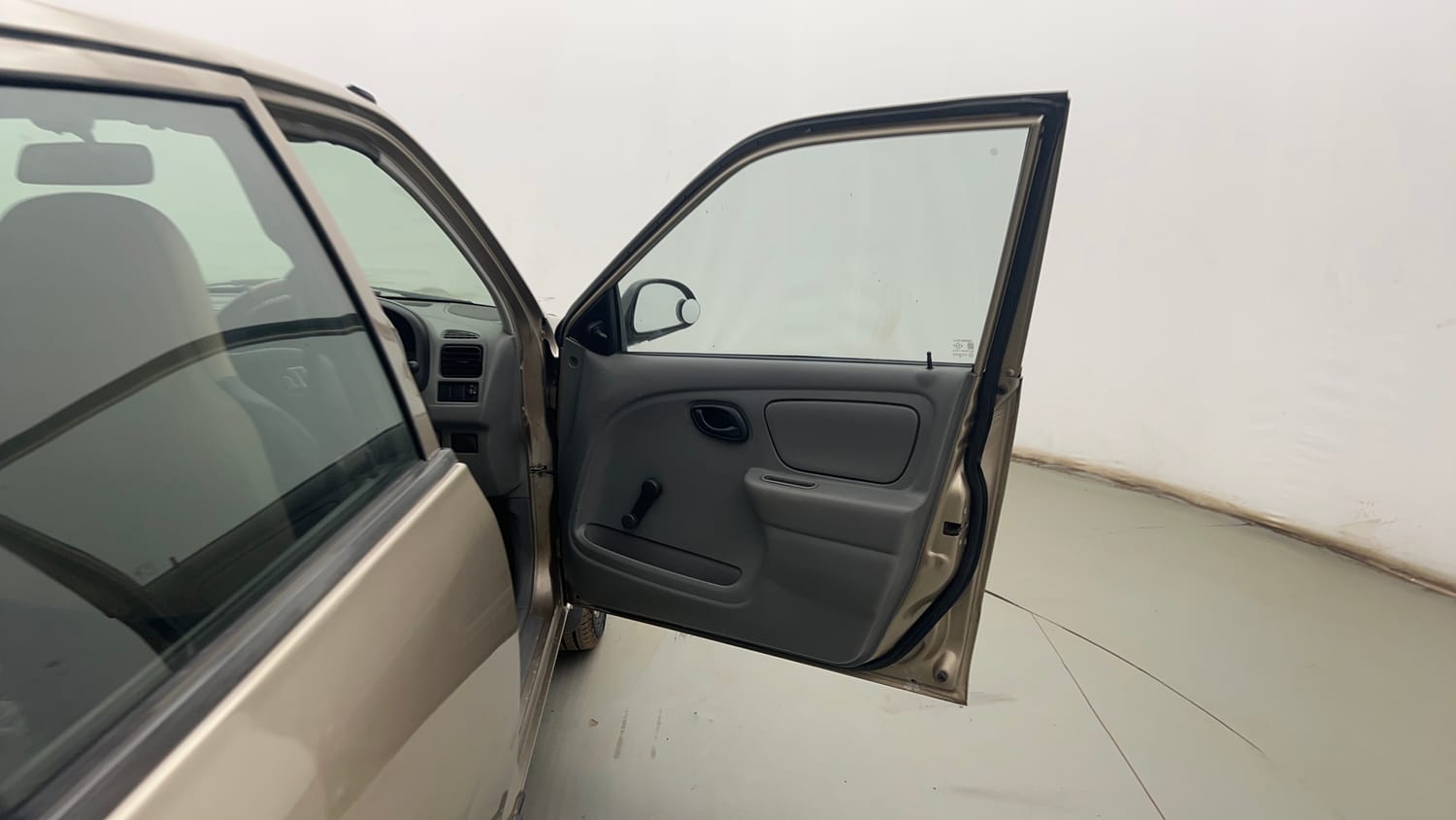 Used 2013 Maruti Suzuki Alto K10 LXi Petrol Manual interior RIGHT FRONT DOOR OPEN VIEW