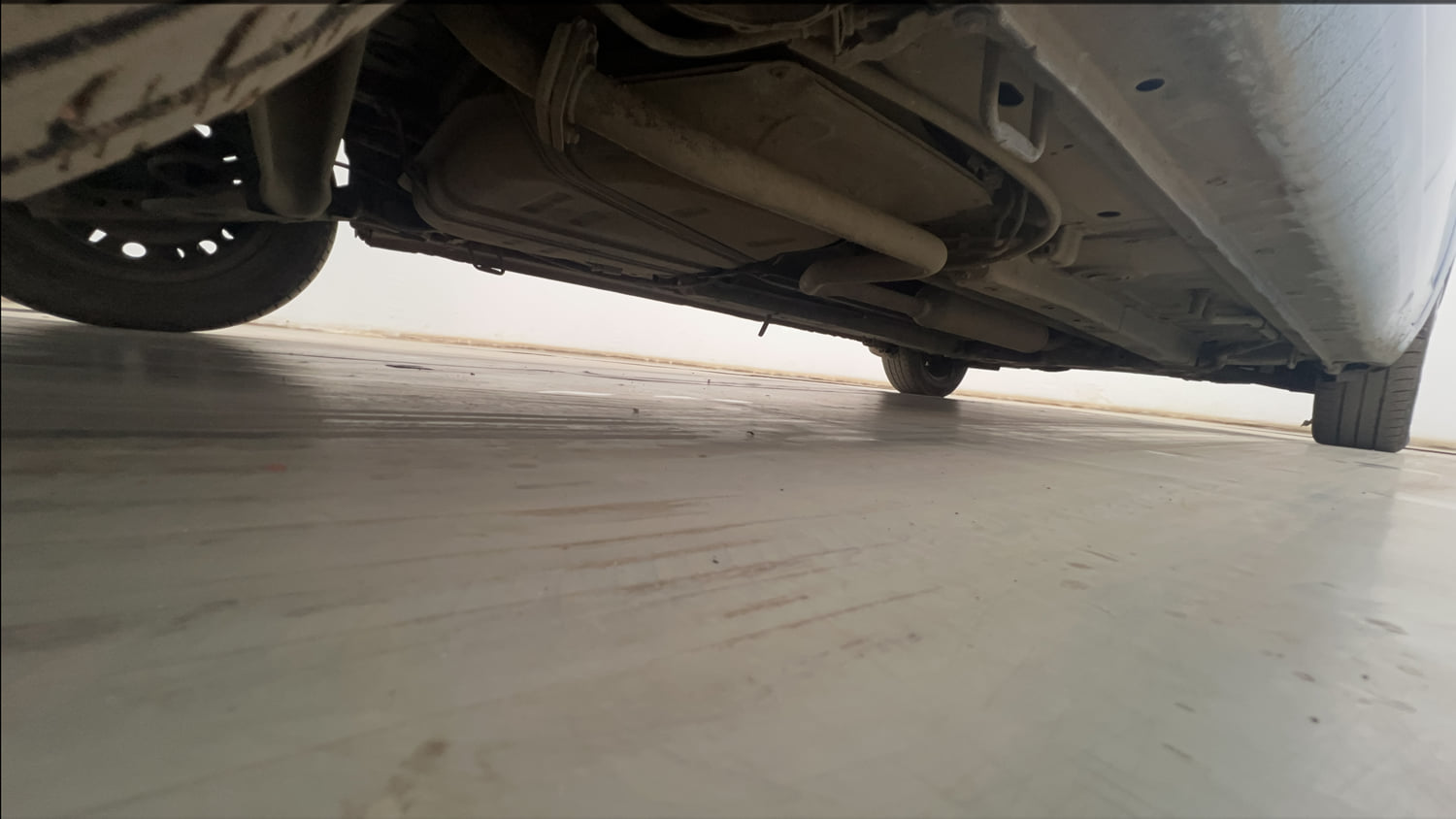 Used 2013 Maruti Suzuki Ertiga Vxi Petrol Manual extra REAR RIGHT UNDERBODY VIEW