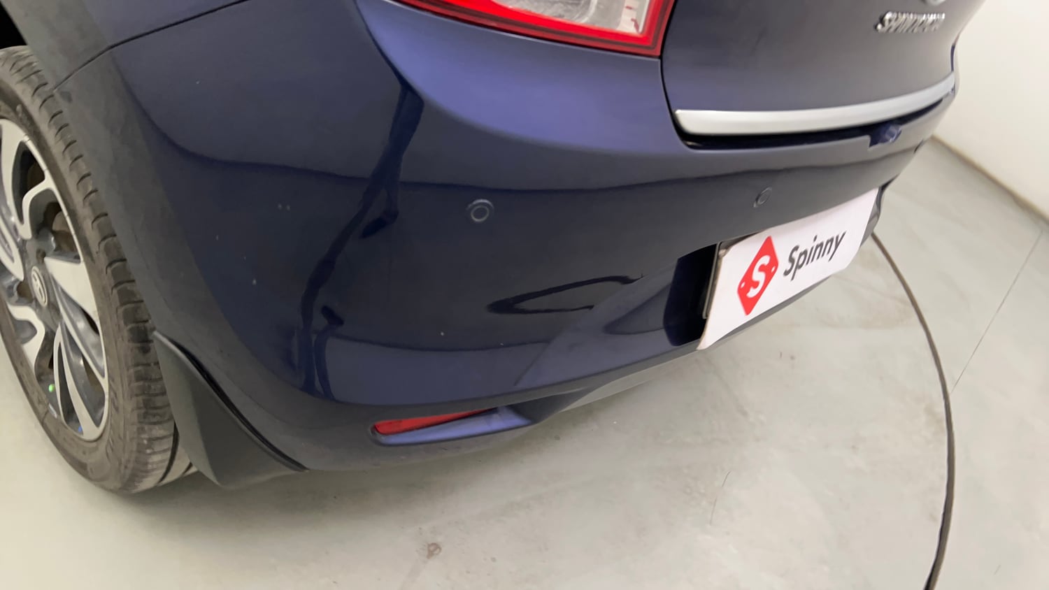 Used 2019 Toyota Glanza V Petrol Manual dents MINOR SCRATCH