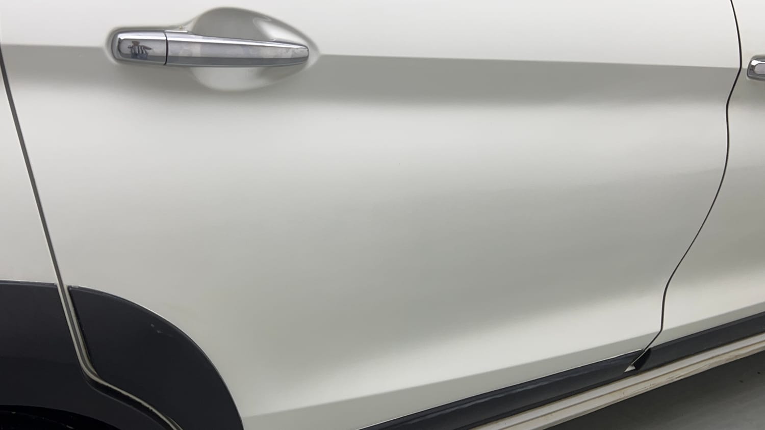 Used 2023 Maruti Suzuki XL6 Zeta MT CNG Cng Manual dents MINOR SCRATCH