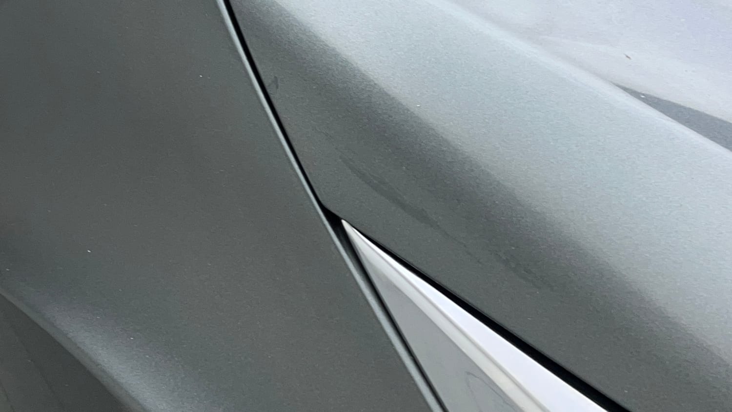 Used 2023 Tata Altroz XT Petrol Petrol Manual dents MINOR SCRATCH