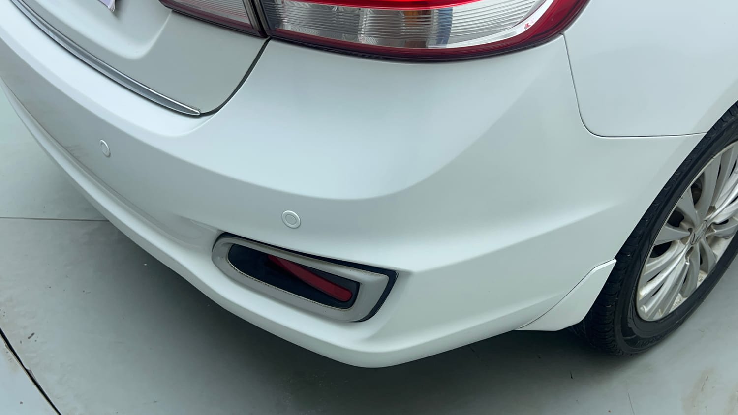 Used 2022 Maruti Suzuki Ciaz Zeta 1.5 AT Petrol Automatic dents MINOR SCRATCH
