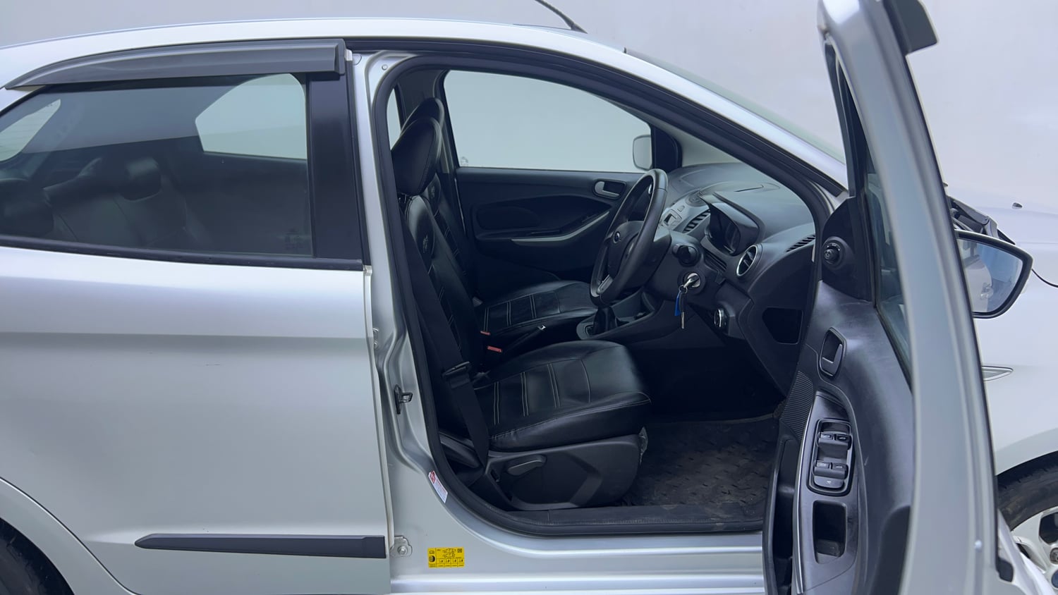 Used 2016 Ford Figo Titanium 1.2 Ti-VCT Petrol Manual interior RIGHT SIDE FRONT DOOR CABIN VIEW