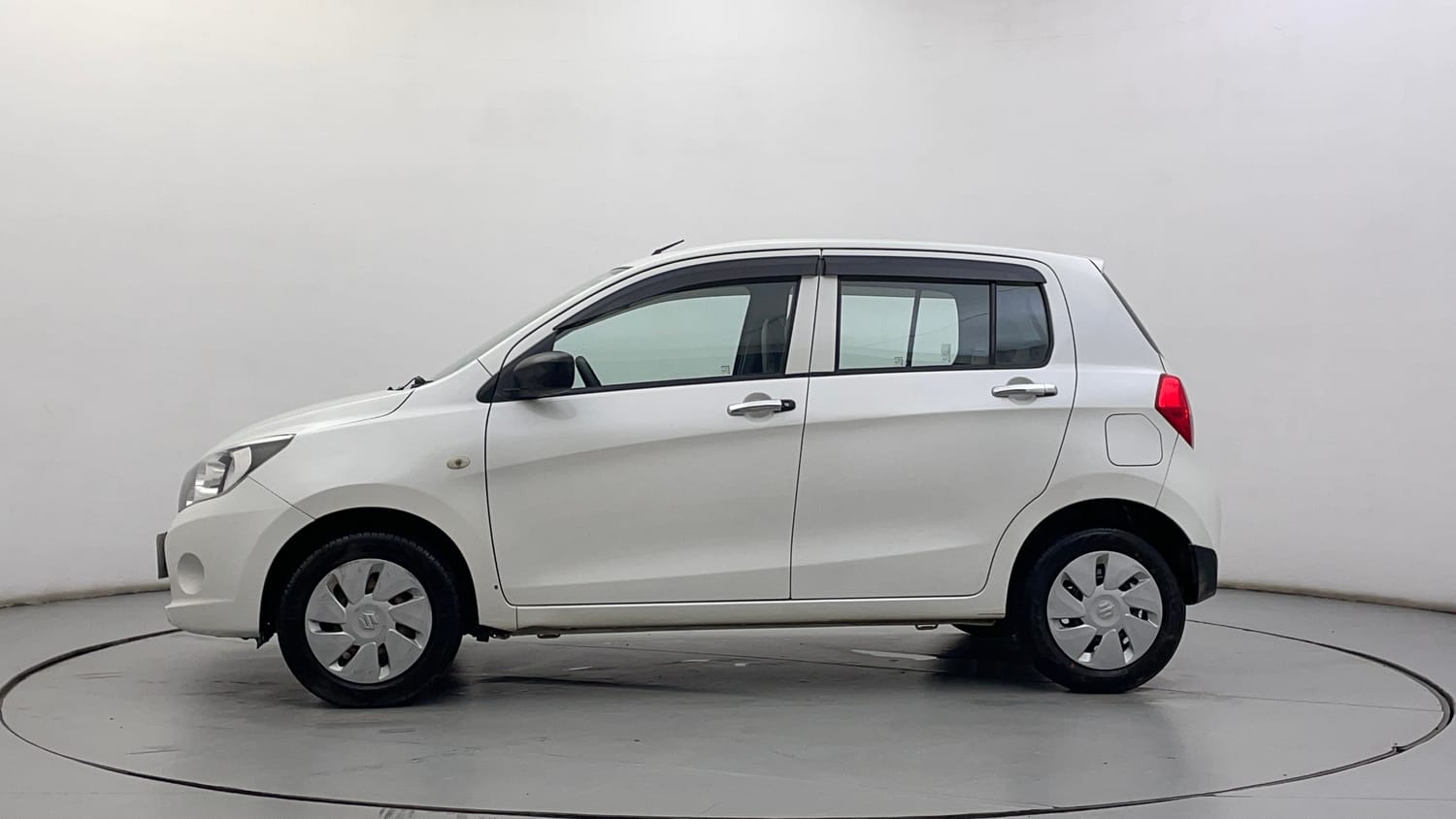 Used 2017 Maruti Suzuki Celerio VXi Petrol Manual exterior LEFT SIDE VIEW