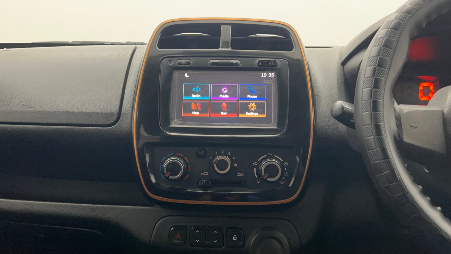 Used 2017 Renault Kwid CLIMBER 1.0 Petrol Manual top_features Integrated (in-dash) music system