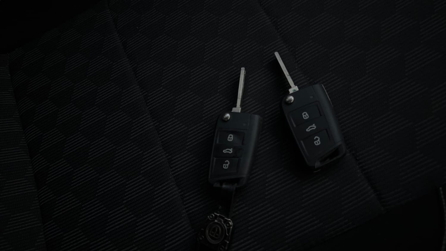 Used 2024 Volkswagen Virtus Comfortline 1.0 TSI MT Petrol Manual extra CAR KEY VIEW