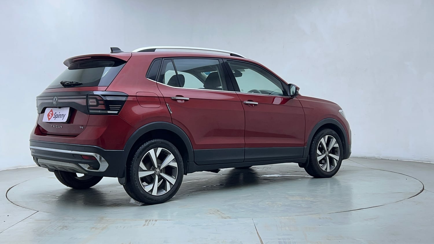 Used 2023 Volkswagen Taigun Topline 1.0 TSI AT Petrol Automatic exterior RIGHT REAR CORNER VIEW