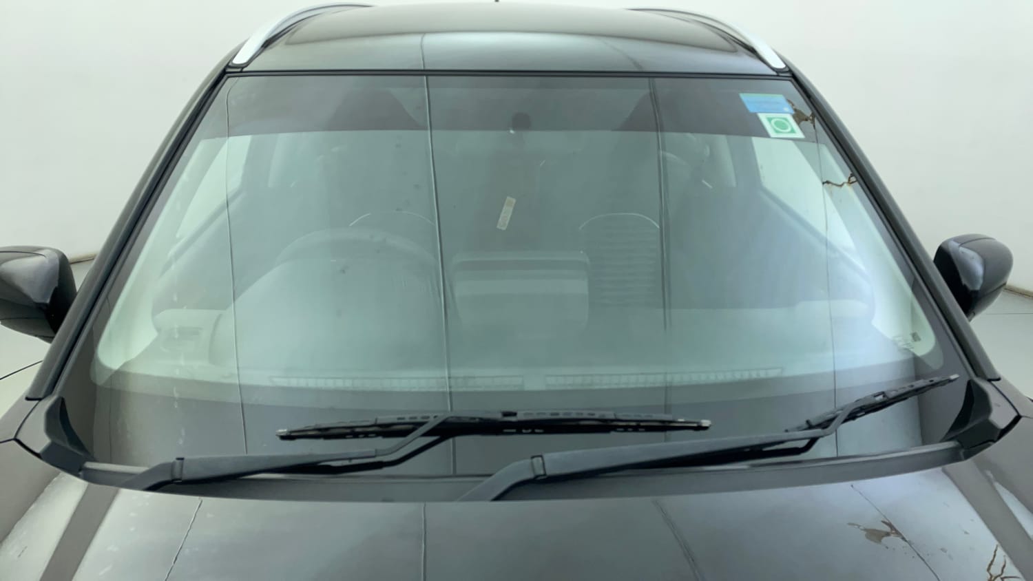 Used 2026 Maruti Suzuki Grand Vitara Delta Smart Hybrid Petrol Manual exterior FRONT WINDSHIELD VIEW