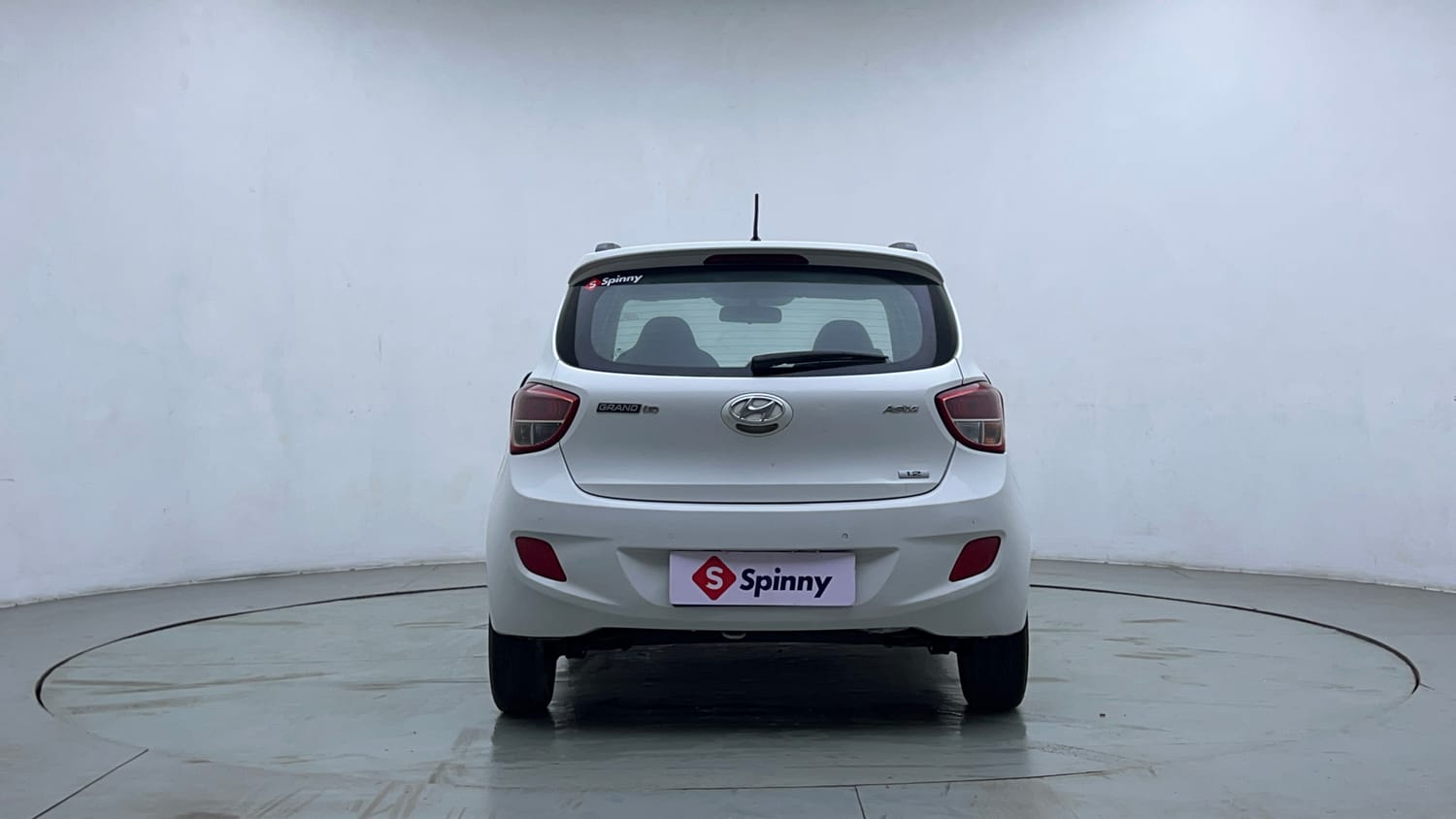 Used 2016 Hyundai Grand i10 Asta 1.2 Kappa VTVT Petrol Manual exterior BACK VIEW