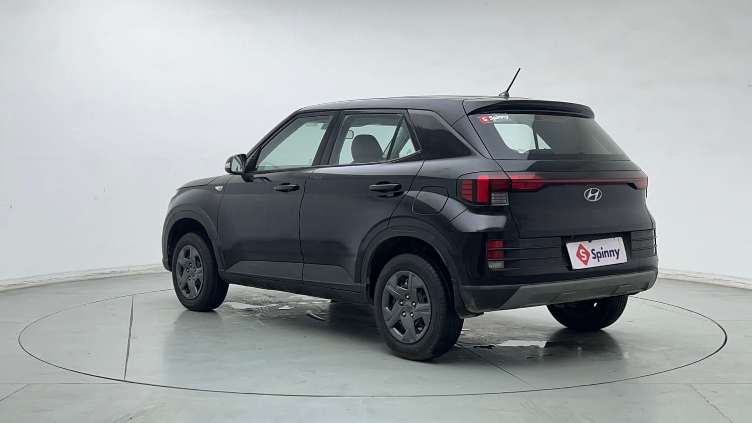 Used 2024 Hyundai Venue E 1.2 Petrol Petrol Manual exterior LEFT REAR CORNER VIEW