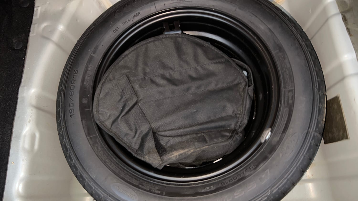 Used 2021 Tata Nexon XZ Plus Petrol Manual tyres SPARE TYRE VIEW