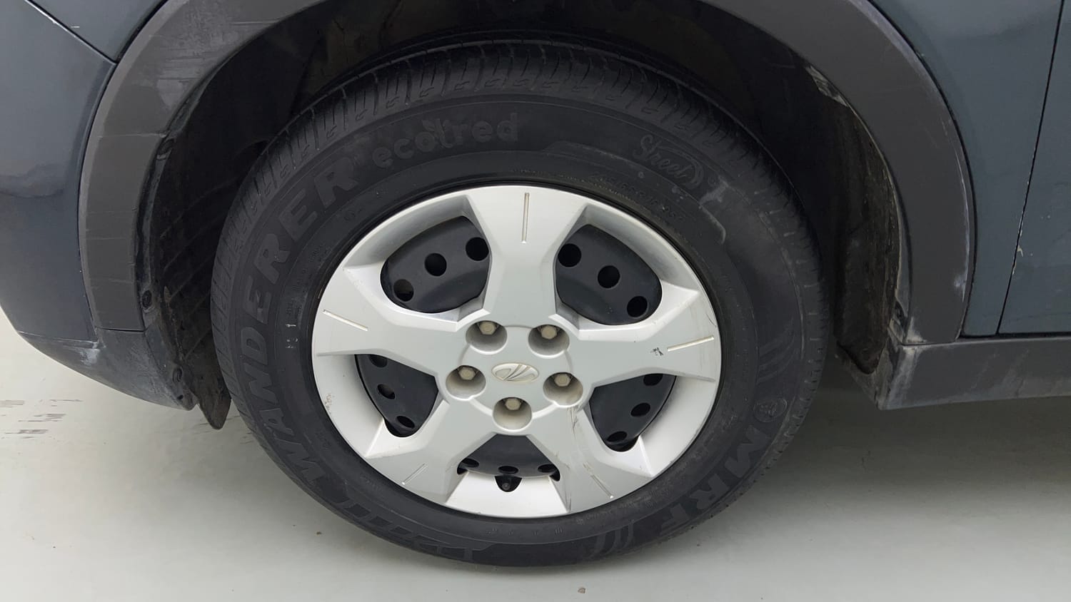 Used 2020 Mahindra XUV 300 1.2 W6 Petrol Manual tyres LEFT FRONT TYRE RIM VIEW