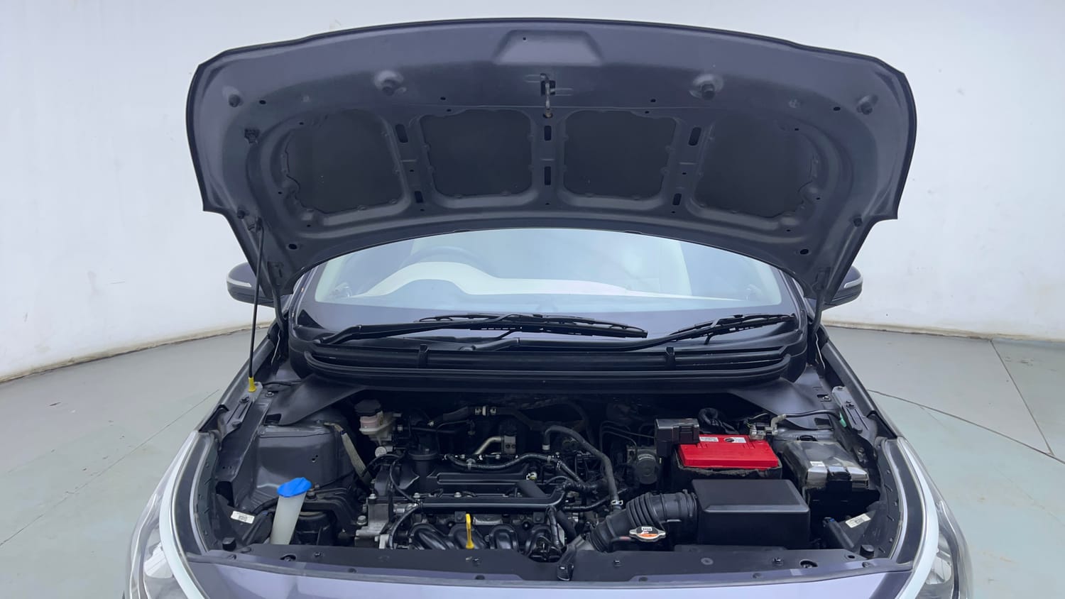 Used 2019 Hyundai Elite i20 Sportz Plus 1.2 Petrol Manual engine ENGINE & BONNET OPEN FRONT VIEW