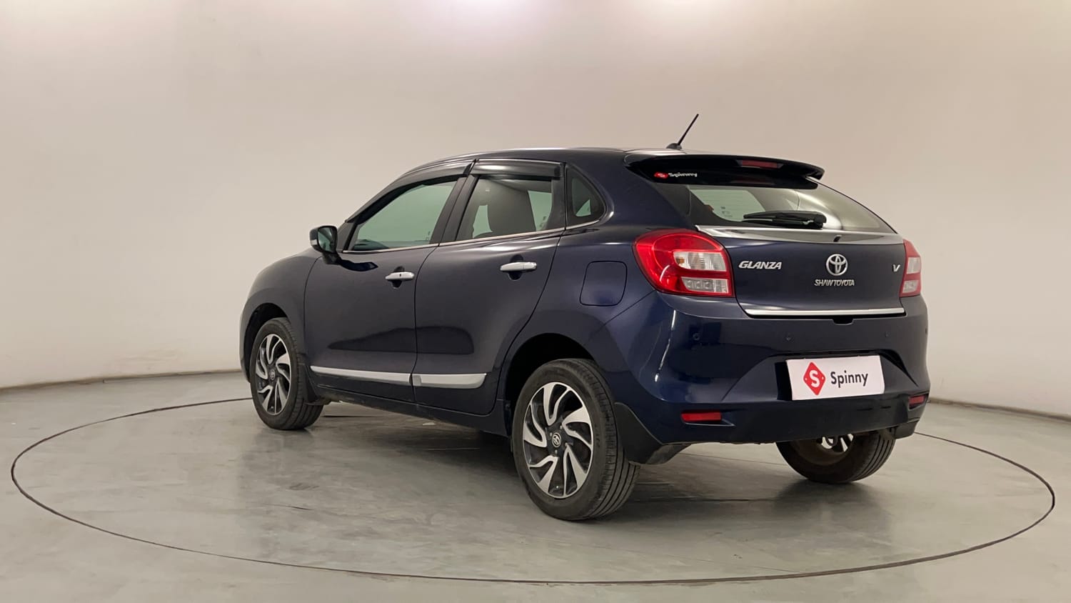 Used 2019 Toyota Glanza V Petrol Manual exterior LEFT REAR CORNER VIEW