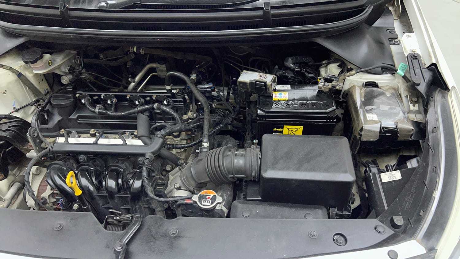 Used 2020 Hyundai Elite i20 Sportz Plus 1.2 Petrol Manual engine ENGINE LEFT SIDE VIEW