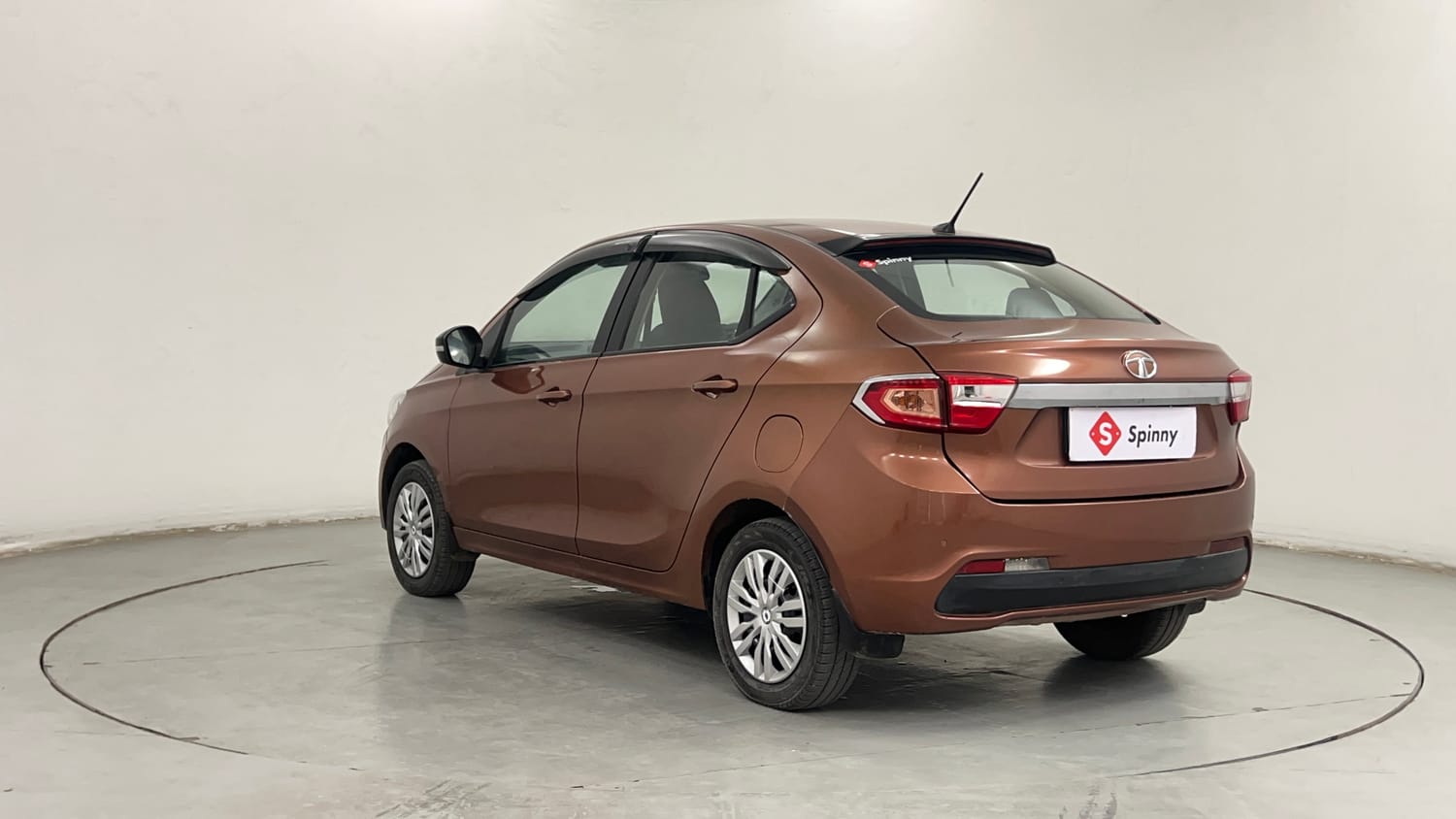 Used 2018 Tata Tigor Revotron XT Petrol + CNG (Outside Fitted) Cng Manual exterior LEFT REAR CORNER VIEW