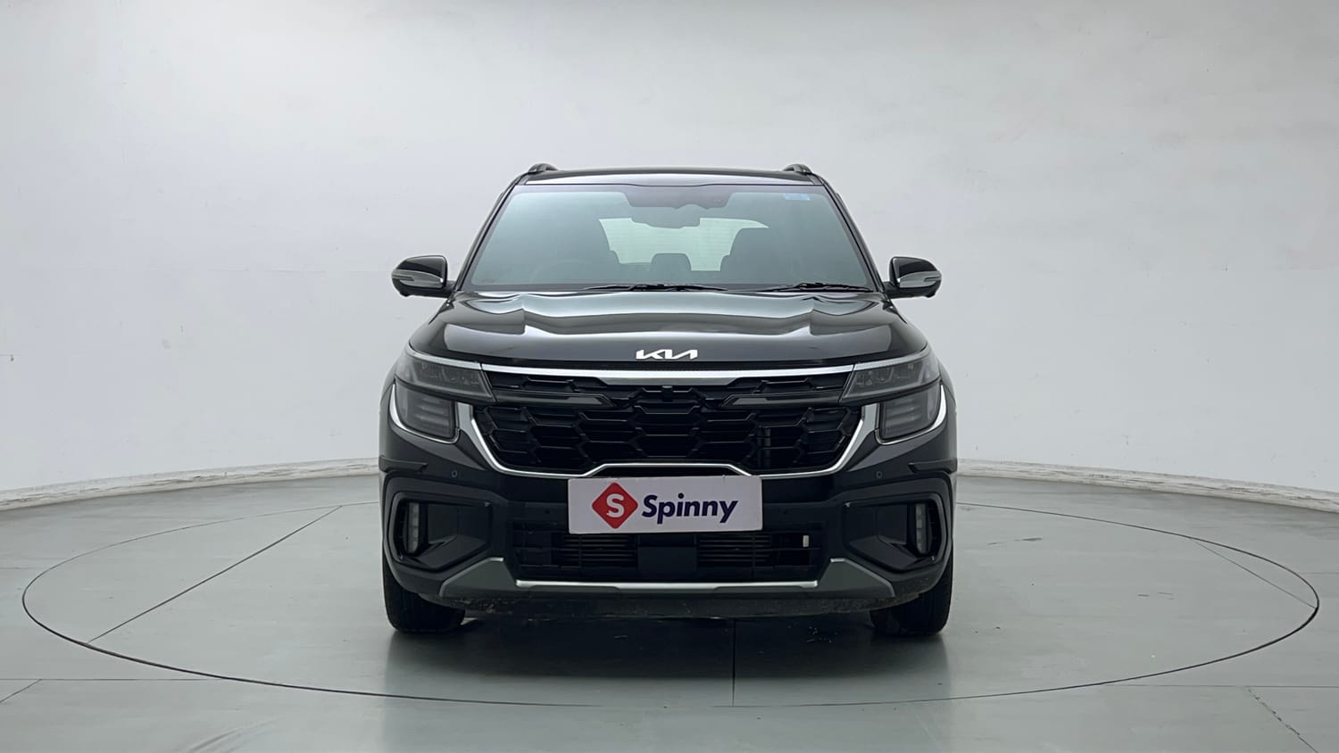 Used 2025 Kia Seltos GTX Plus 1.5 Turbo Petrol DCT Petrol Automatic exterior FRONT VIEW