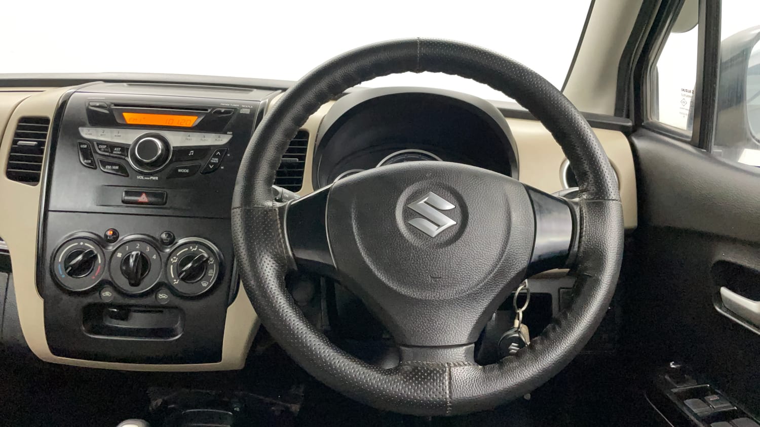Used 2018 Maruti Suzuki Wagon R 1.0 VXI AMT Petrol Automatic interior STEERING VIEW