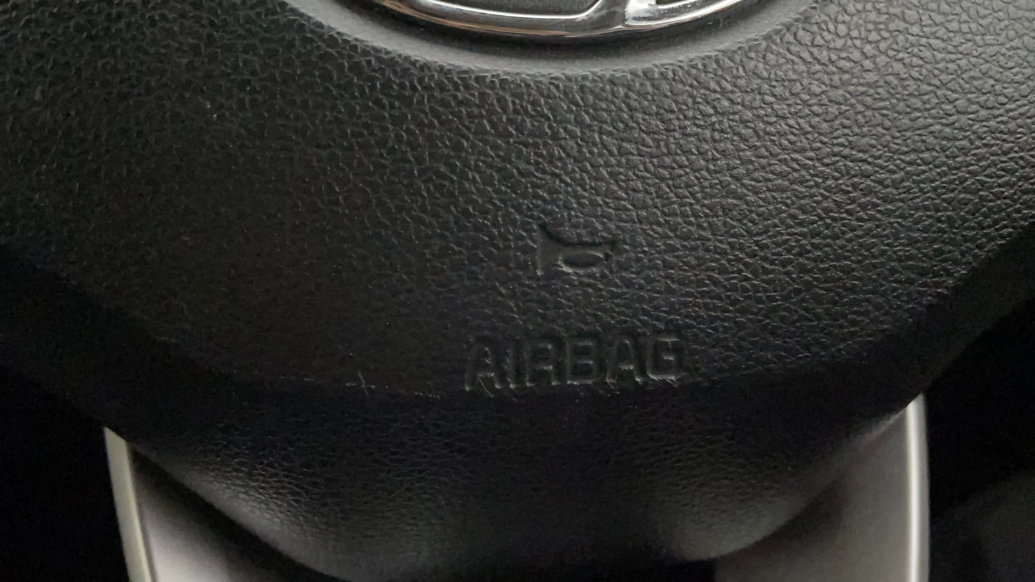 Used 2021 Hyundai Venue S Plus 1.2 Petrol Petrol Manual top_features Airbags