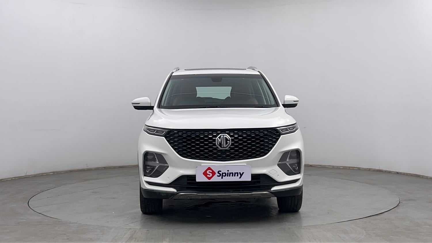 Used 2023 MG Motors Hector Plus Sharp 2.0 Diesel Turbo MT 6-STR Diesel Manual exterior FRONT VIEW