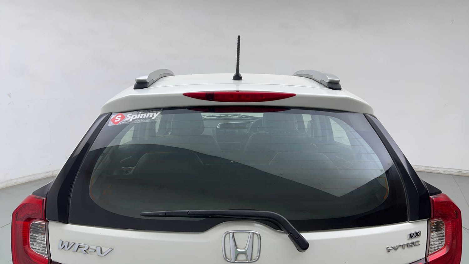 Used 2018 Honda WR-V VX MT Petrol Petrol Manual exterior BACK WINDSHIELD VIEW
