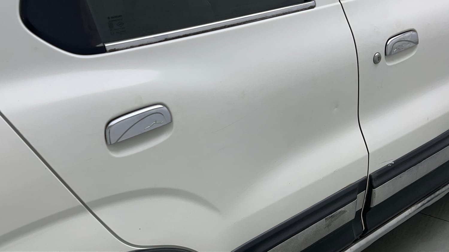 Used 2020 Maruti Suzuki S-Presso VXi Petrol Manual dents MINOR DENT