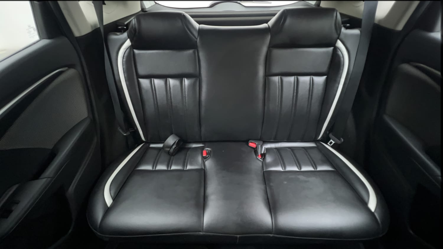 Used 2018 Honda WR-V VX MT Petrol Petrol Manual interior REAR SEAT CONDITION VIEW
