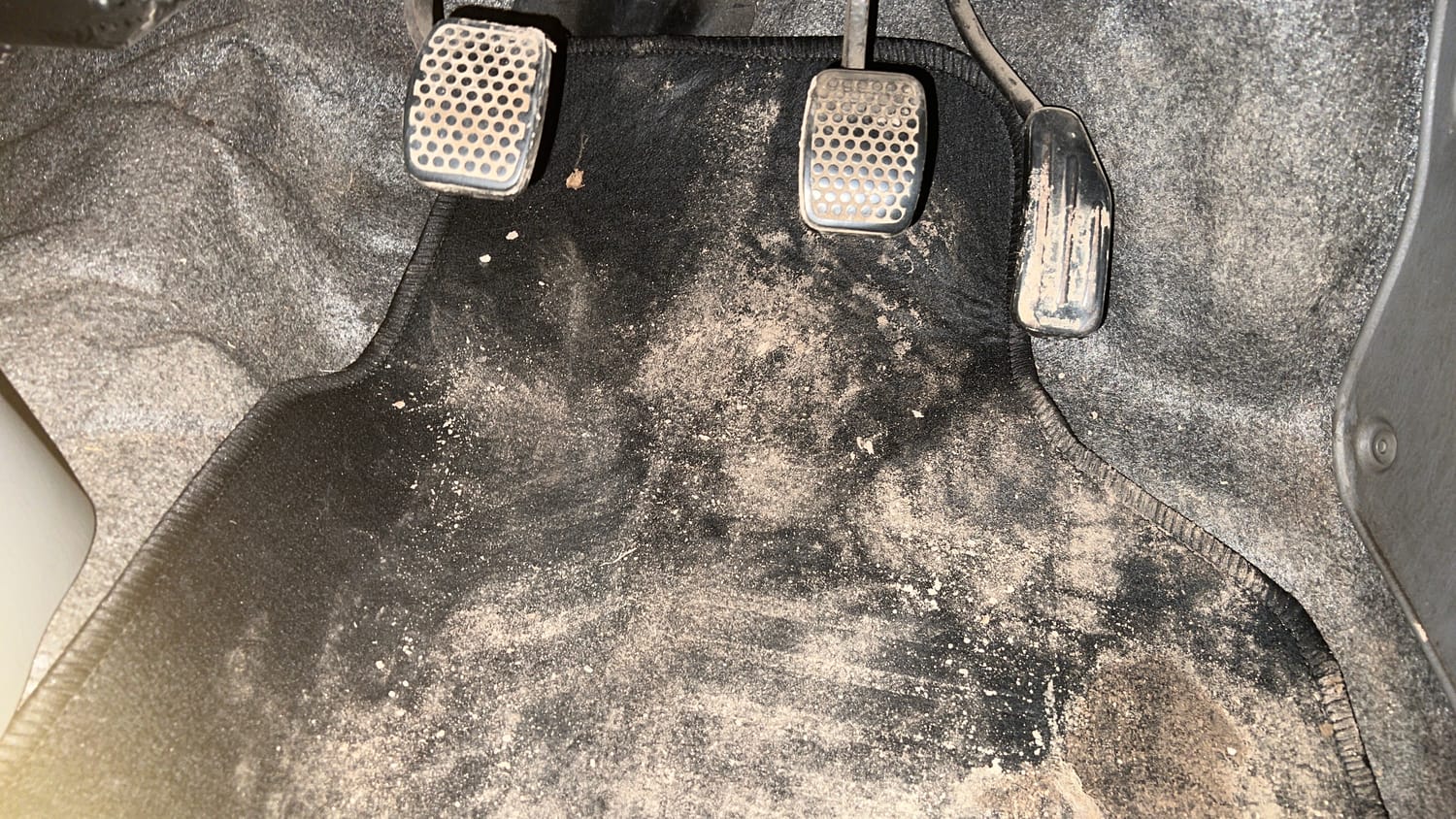 Used 2013 Maruti Suzuki Alto K10 LXi Petrol Manual interior PEDALS VIEW