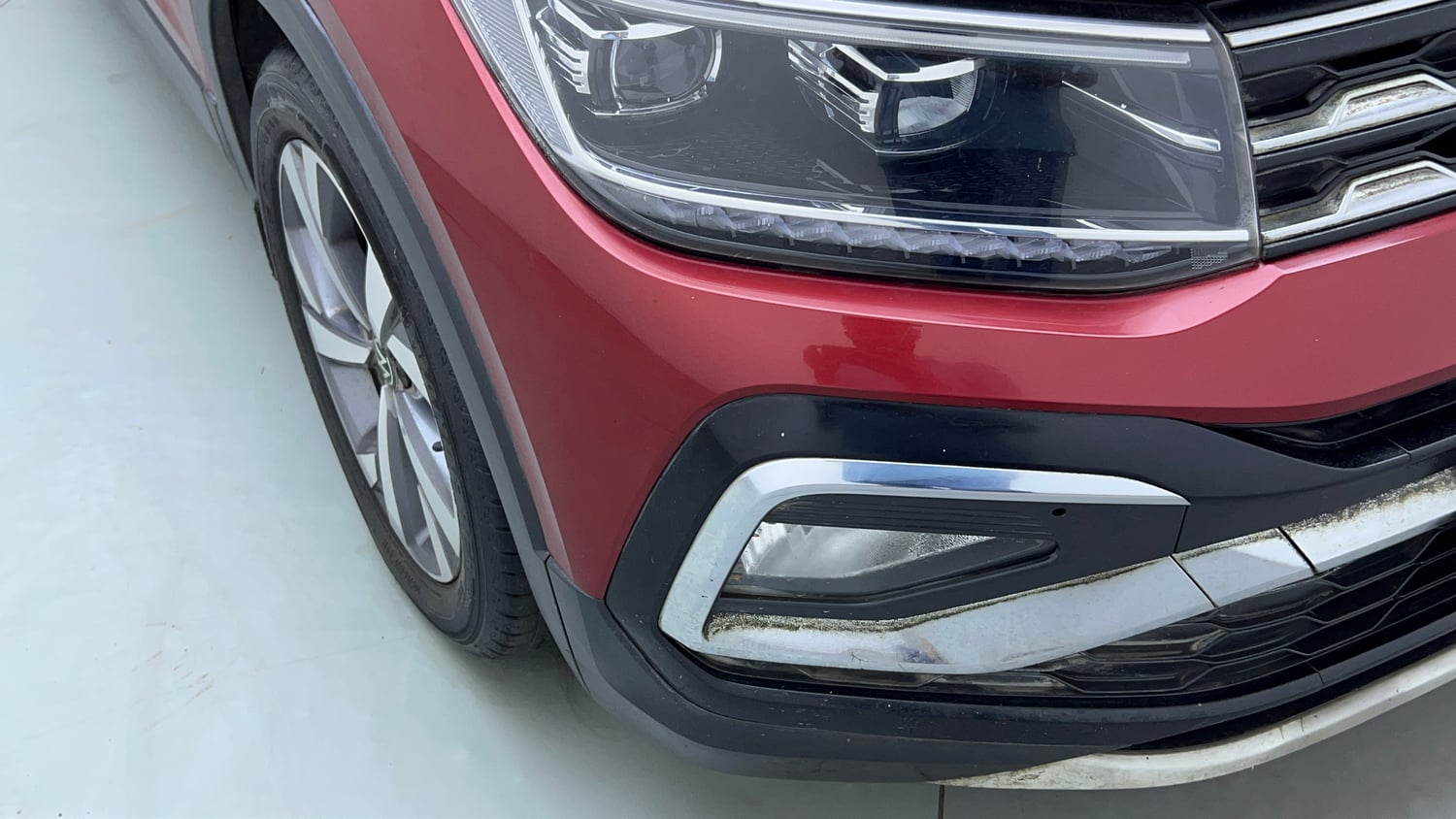 Used 2023 Volkswagen Taigun Topline 1.0 TSI AT Petrol Automatic dents MINOR SCRATCH