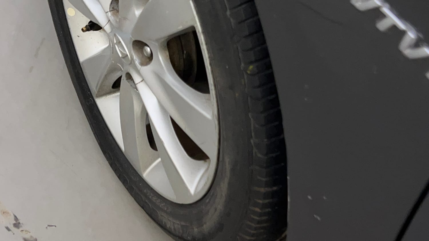 Used 2013 Hyundai Verna Fluidic 1.6 VTVT SX Petrol Manual dents MINOR SCRATCH