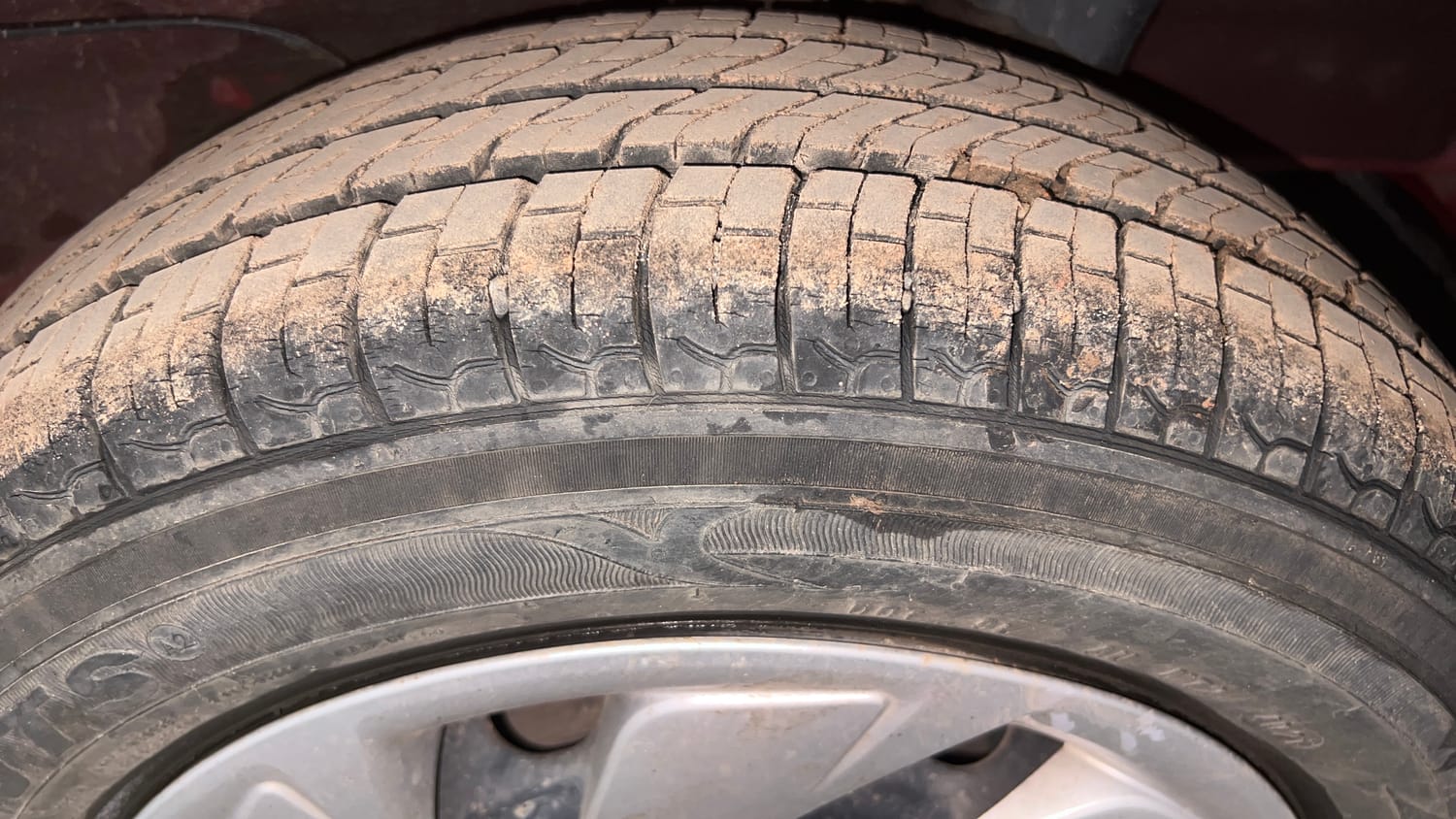 Used 2021 Hyundai Santro Sportz Petrol Manual tyres LEFT REAR TYRE TREAD VIEW