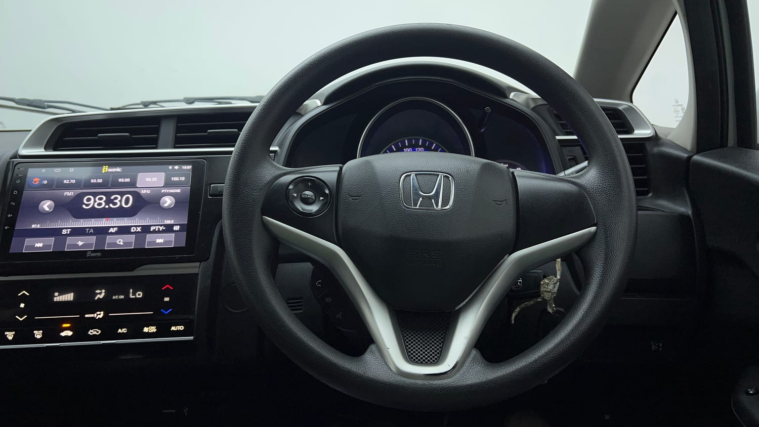 Used 2018 Honda WR-V VX MT Petrol Petrol Manual interior STEERING VIEW