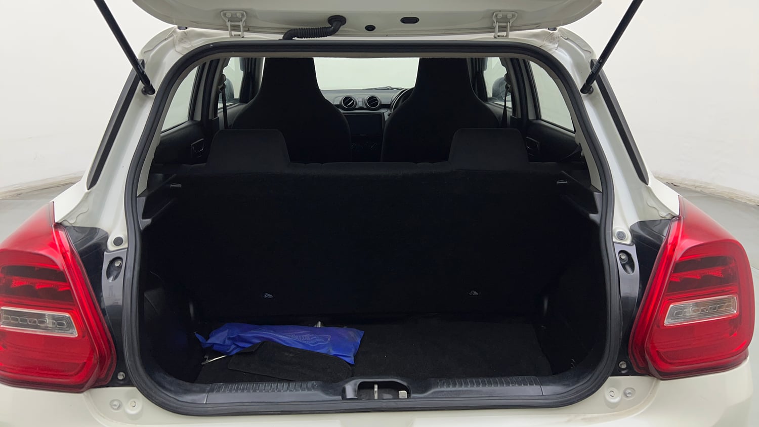Used 2023 Maruti Suzuki Swift LXi Petrol Manual interior DICKY INSIDE VIEW