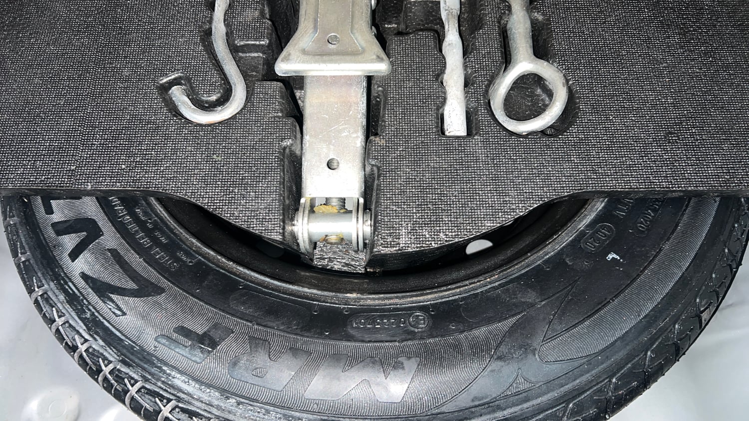 Used 2020 Honda Jazz ZX Petrol Manual tyres SPARE TYRE VIEW
