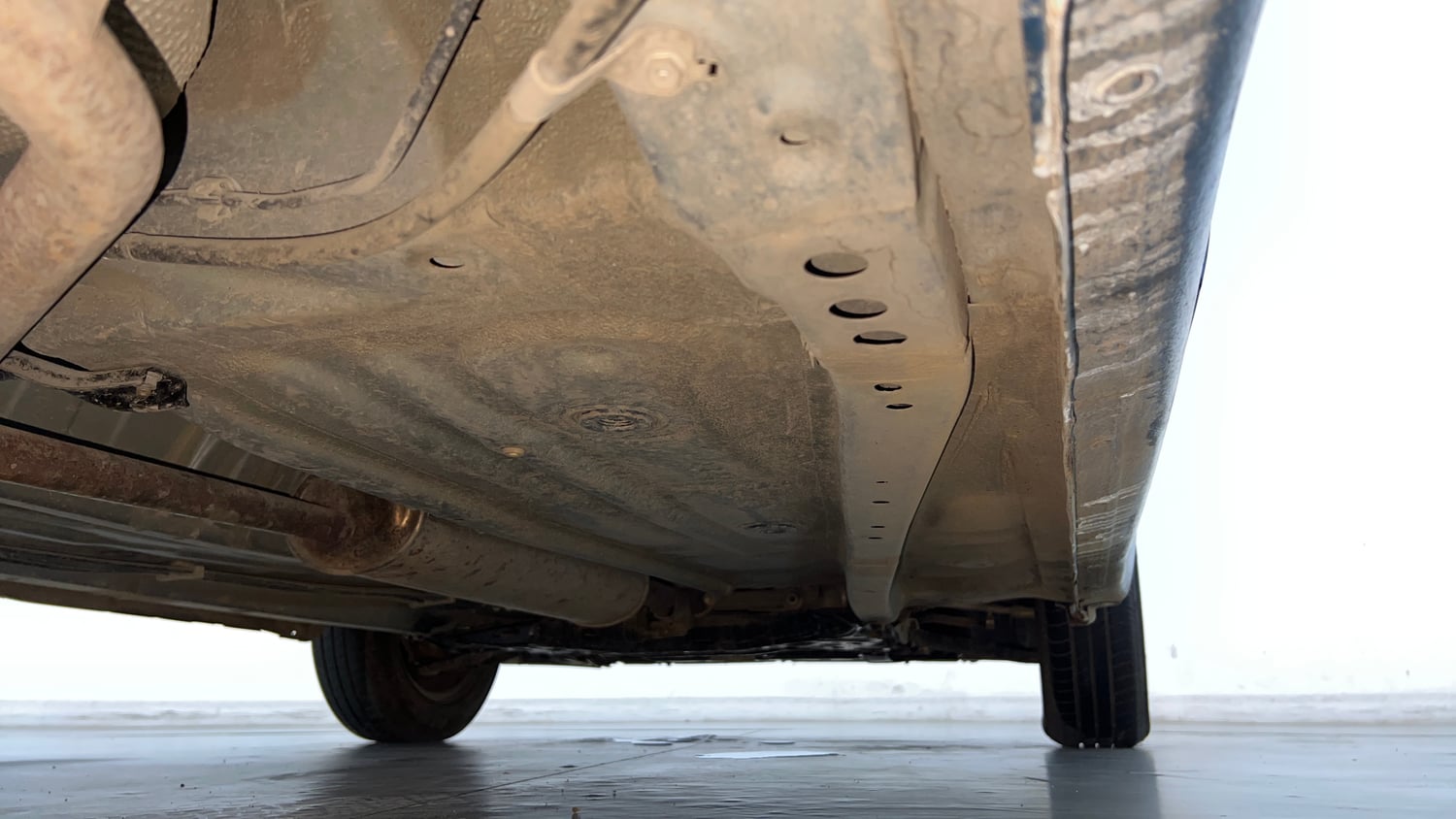 Used 2022 Maruti Suzuki Wagon R VXI 1.0 CNG Cng Manual extra REAR RIGHT UNDERBODY VIEW