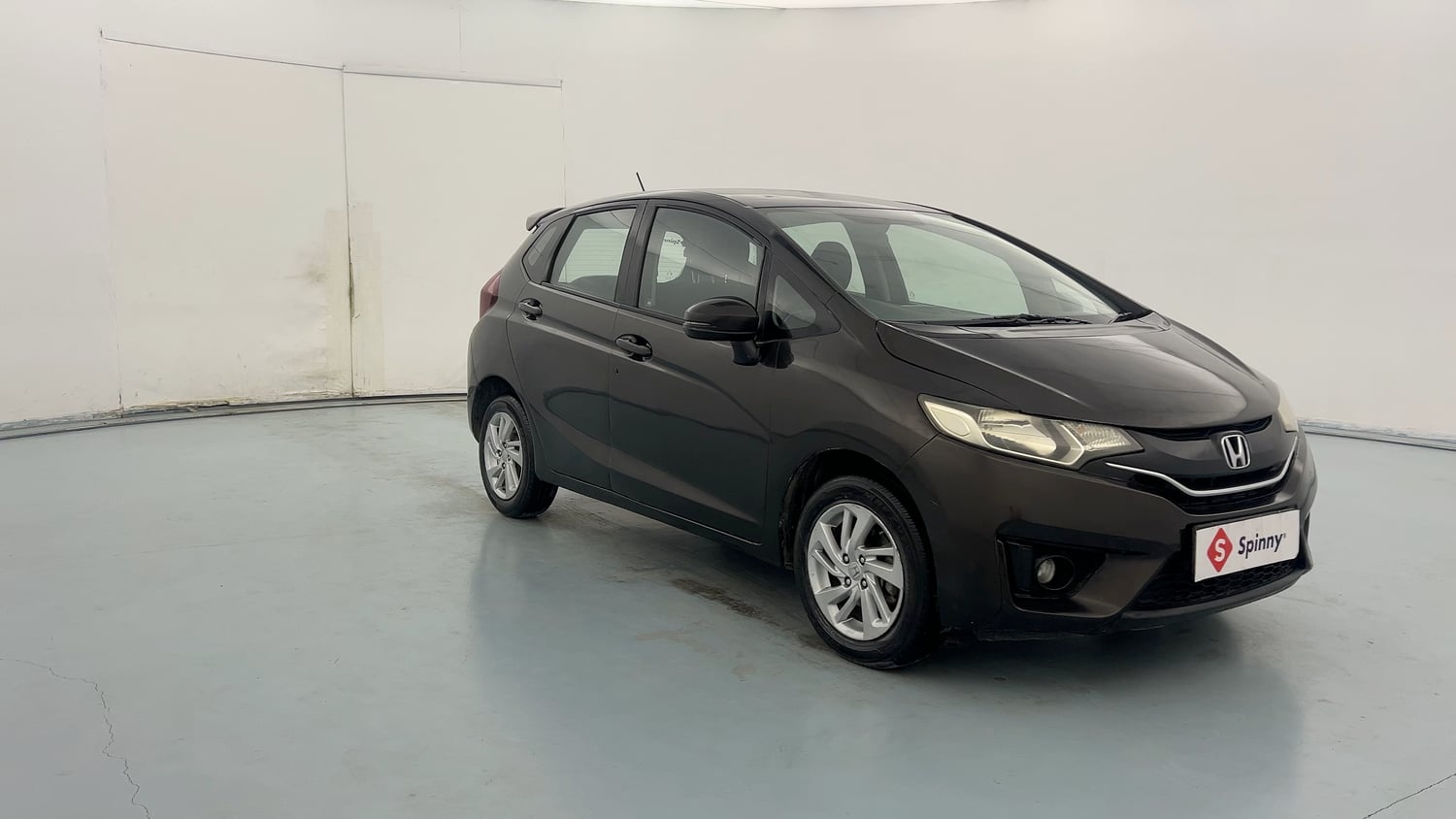 Used 2016 Honda Jazz VX Petrol Petrol Manual exterior RIGHT FRONT CORNER VIEW