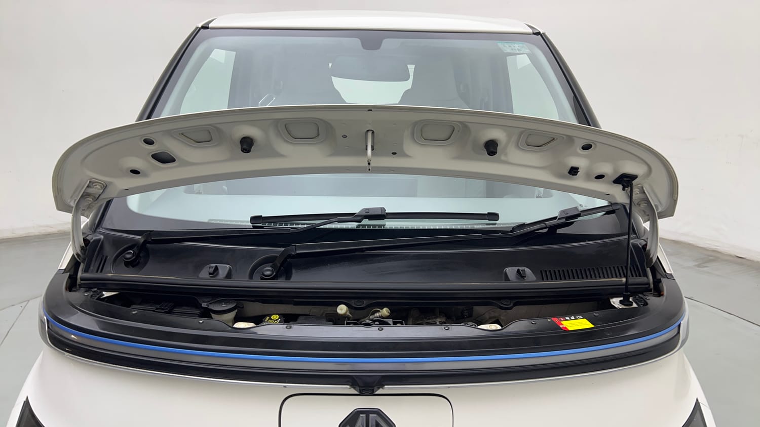 Used 2024 MG Motors Comet EV Excite FC Electric Automatic engine ENGINE & BONNET OPEN FRONT VIEW