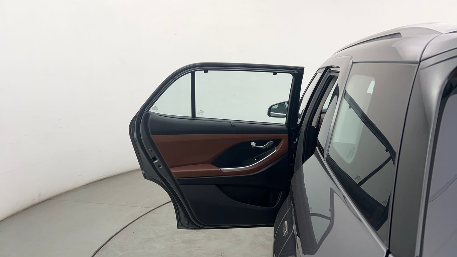 Used 2022 Hyundai Alcazar Prestige 7 STR 2.0 Petrol Petrol Manual interior LEFT REAR DOOR OPEN VIEW