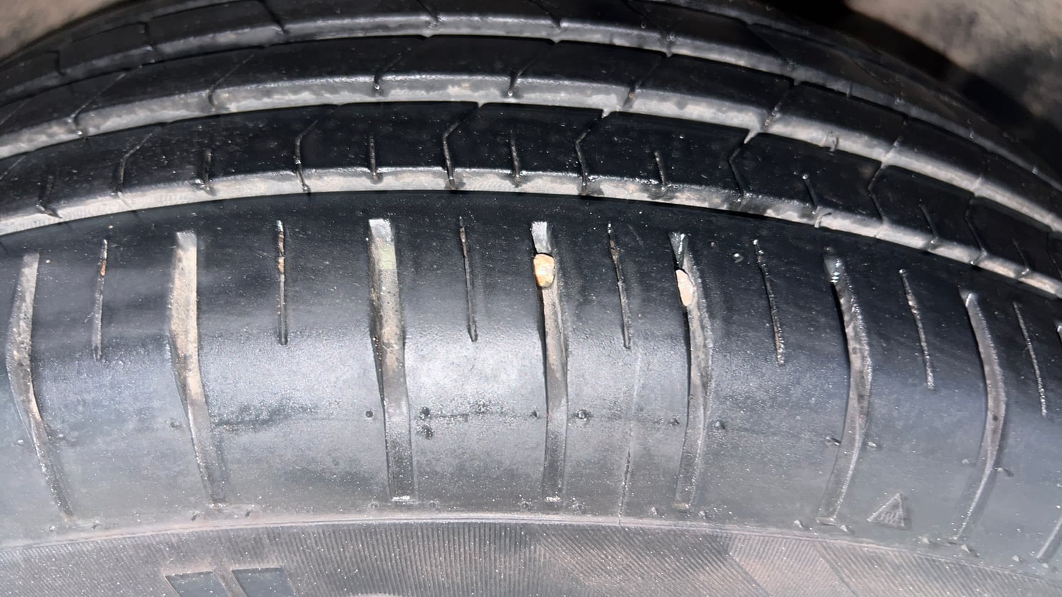Used 2022 Maruti Suzuki Dzire ZXi AGS Petrol Automatic tyres LEFT REAR TYRE TREAD VIEW