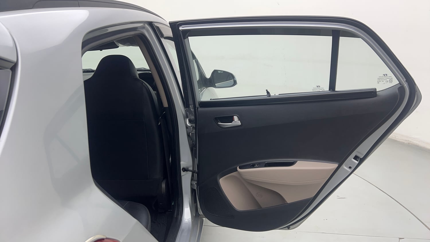 Used 2019 Hyundai Grand i10 Sportz 1.2 Kappa VTVT Petrol Manual interior RIGHT REAR DOOR OPEN VIEW