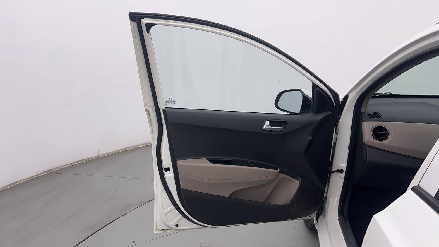 Used 2018 Hyundai Grand i10 Sportz 1.2 Kappa VTVT Petrol Manual interior LEFT FRONT DOOR OPEN VIEW
