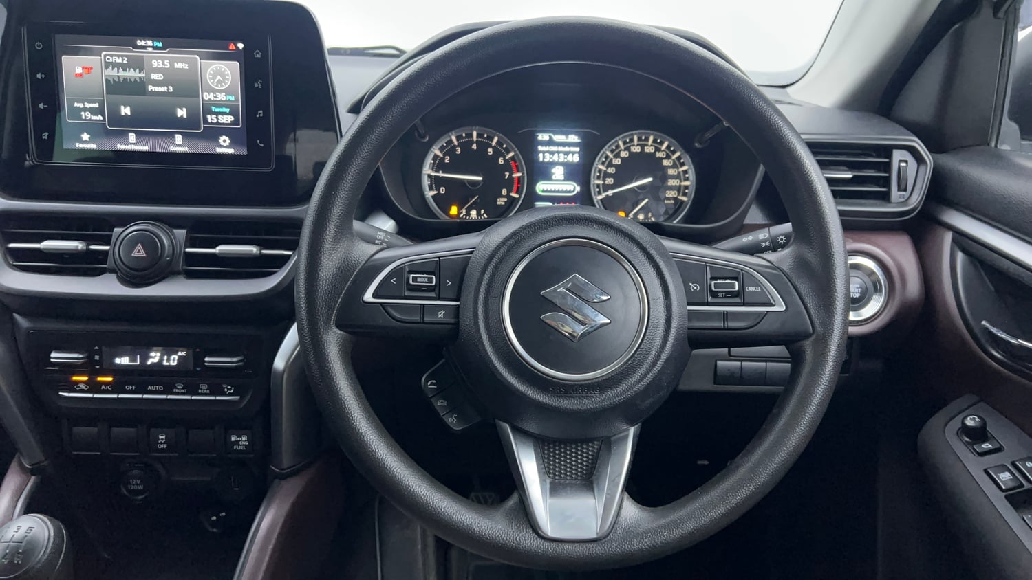Used 2024 Maruti Suzuki Grand Vitara Delta CNG Cng Manual interior STEERING VIEW