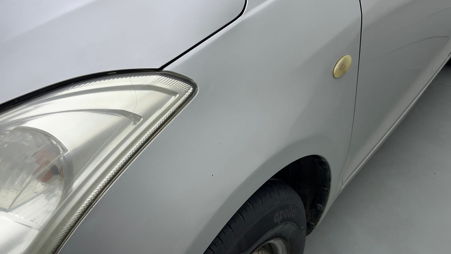 Used 2013 Maruti Suzuki Swift LXi Petrol Manual dents MINOR DENT