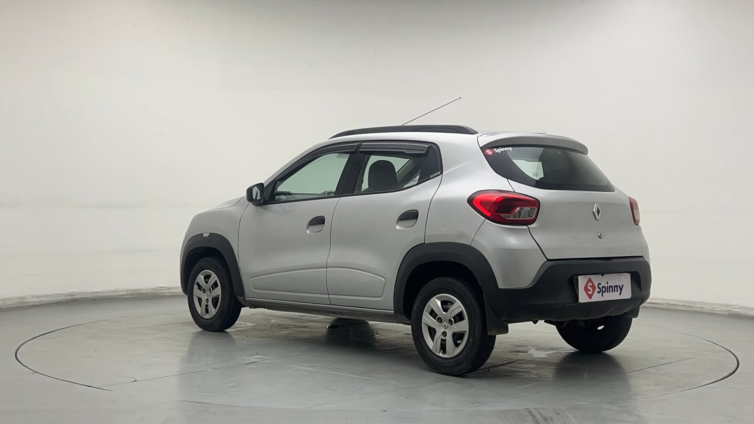 Used 2018 Renault Kwid RXT Opt Petrol Manual exterior LEFT REAR CORNER VIEW