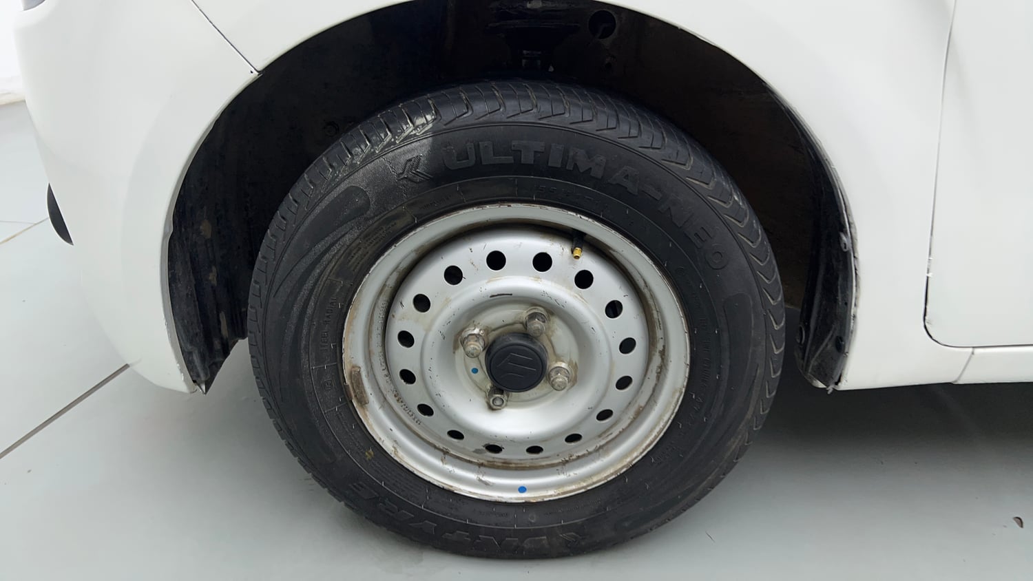 Used 2021 Maruti Suzuki Wagon R LXi (O) 1.0 CNG Cng Manual tyres LEFT FRONT TYRE RIM VIEW