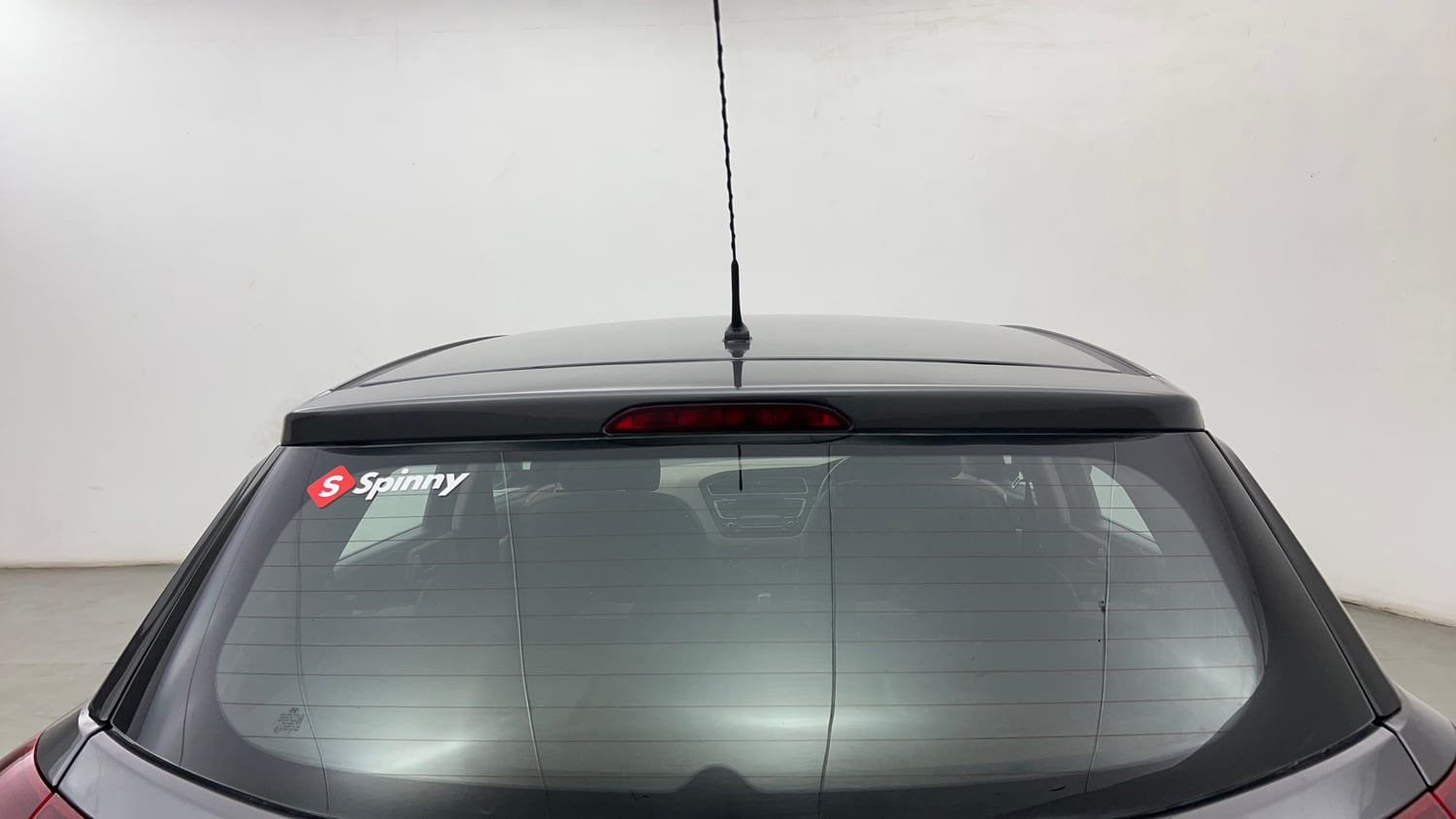 Used 2018 Hyundai Elite i20 Sportz 1.2 Petrol Manual exterior BACK WINDSHIELD VIEW