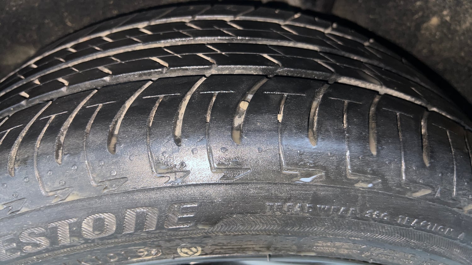 Used 2019 Ford EcoSport S Petrol Petrol Manual tyres LEFT REAR TYRE TREAD VIEW
