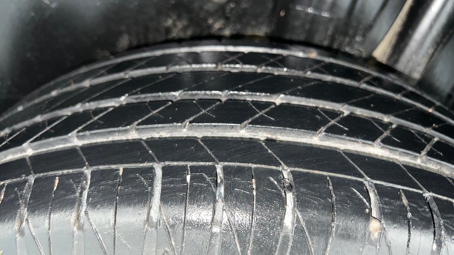 Used 2022 Toyota Urban Cruiser High Grade MT Petrol Manual tyres LEFT REAR TYRE TREAD VIEW