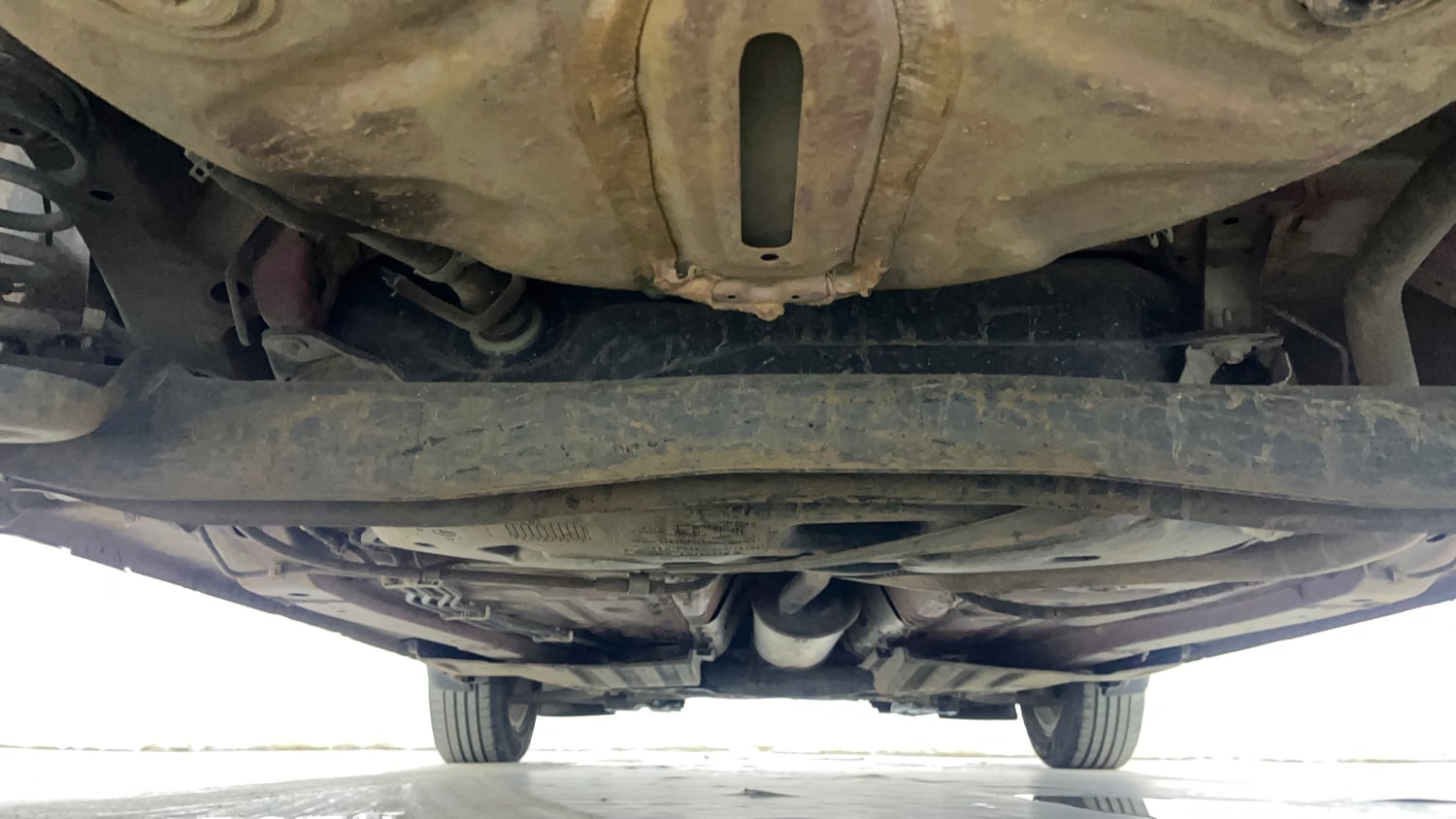 Used 2024 Maruti Suzuki Swift ZXi Plus Dual Tone AMT Petrol Automatic extra REAR UNDERBODY VIEW (TAKEN FROM REAR)